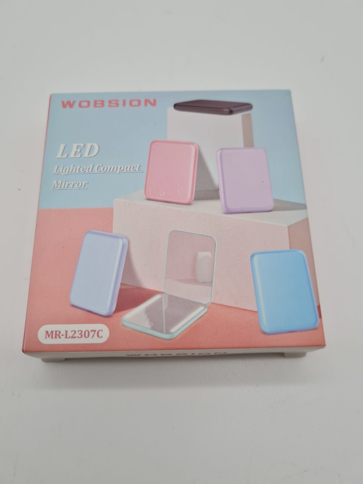LED Lighted Compact Mirror MR-L2307C — photograph 3
