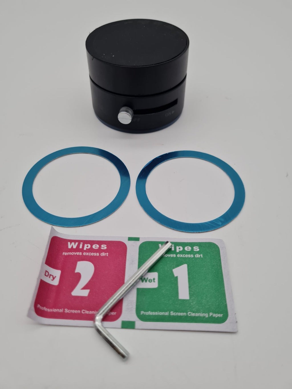 Vacuum Suction Phone Holder A2 — photograph 2