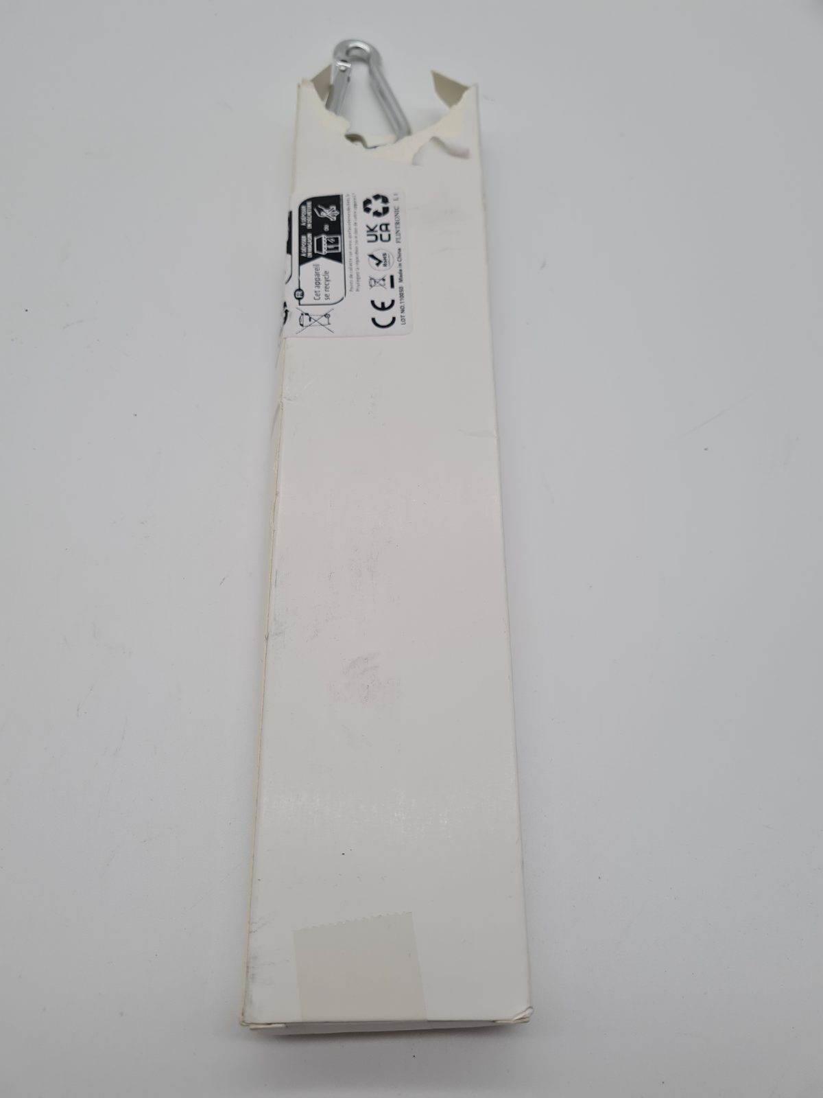 LED Reflective Safety Sash with Clip — photograph 3