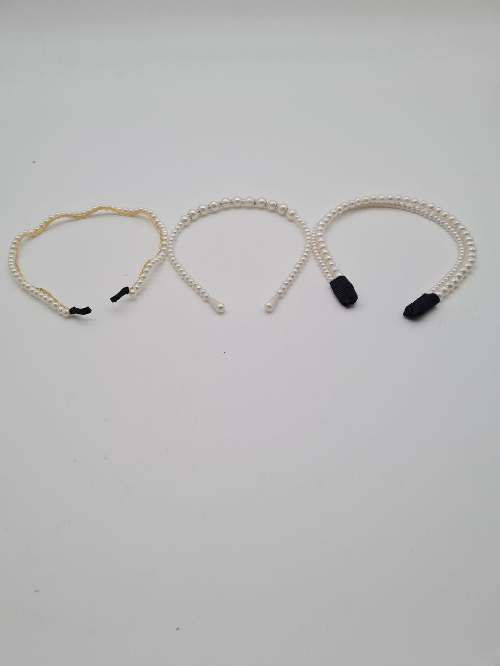Set of 3 Pearl-Effect Fashion Headbands — photograph 2