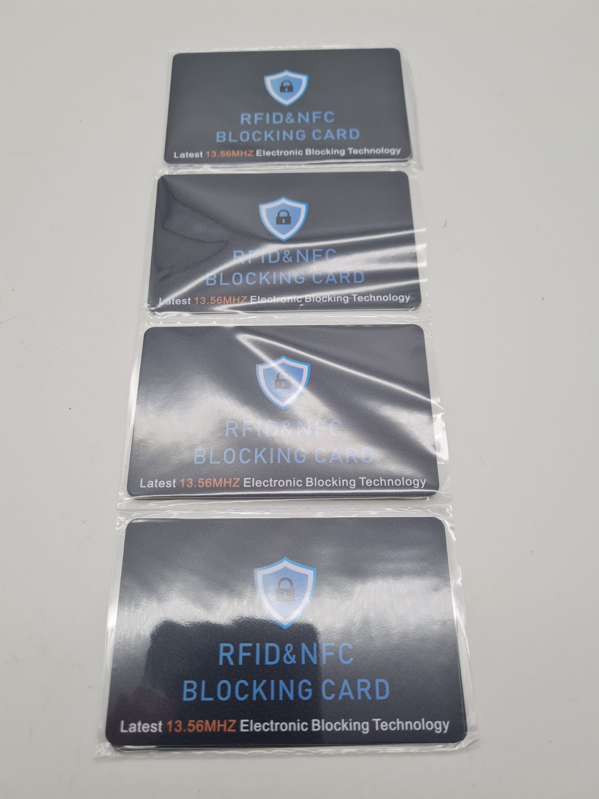 RFID & NFC Blocking Cards pack of 4 — photograph 1