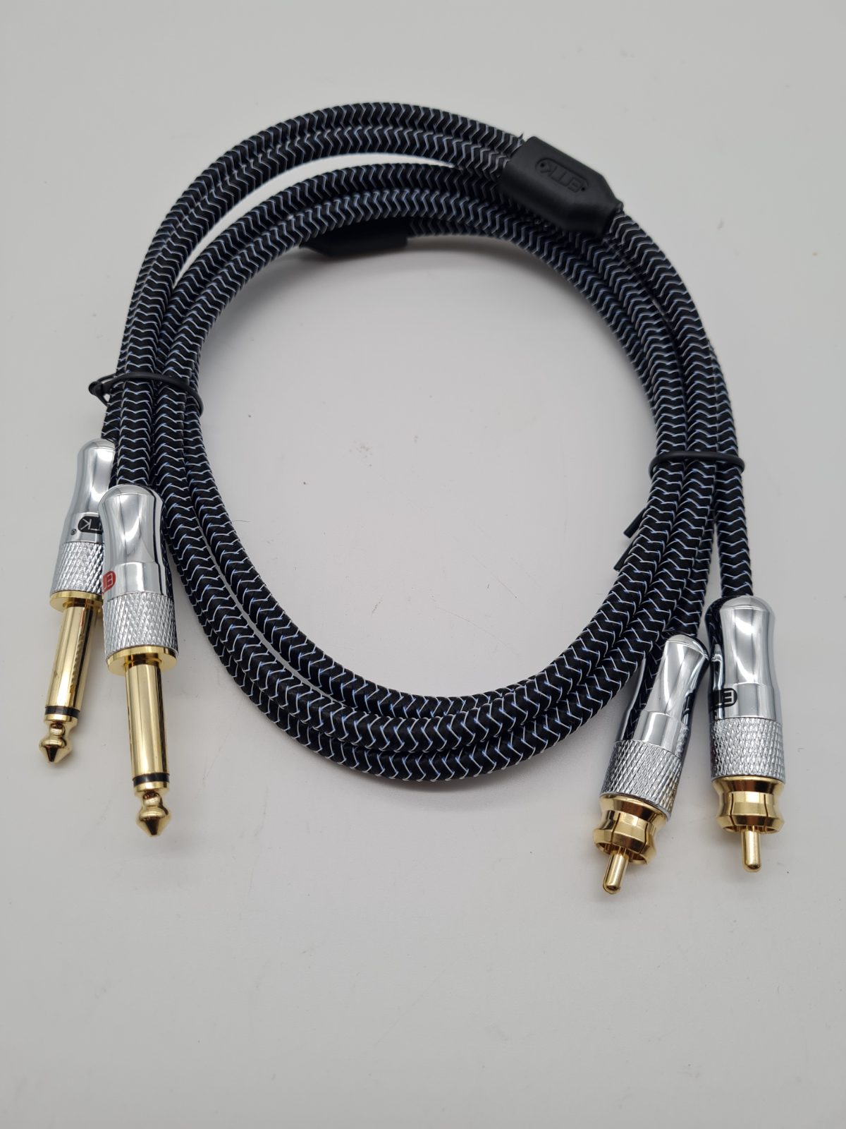 EMK 2 x 6.35mm TS to 2 x RCA Audio Cable EM-03AU — photograph 2