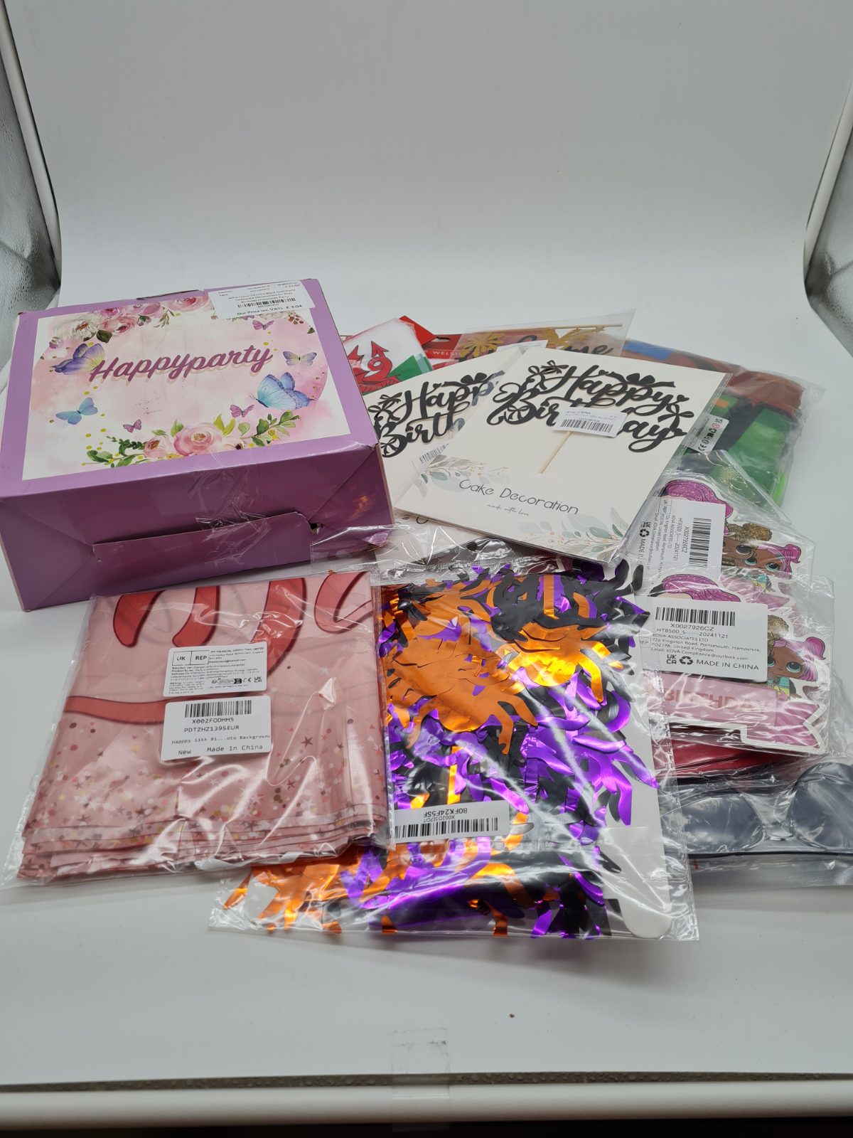 Party box bundle — photograph 1