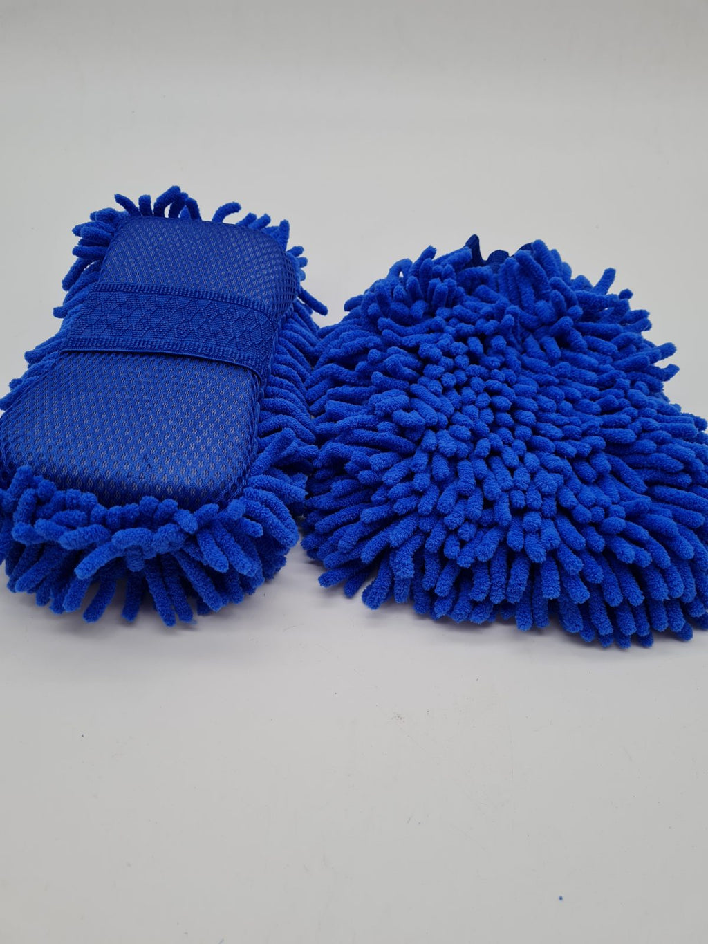 Pair of Chenille Car Wash Mitts — photograph 2
