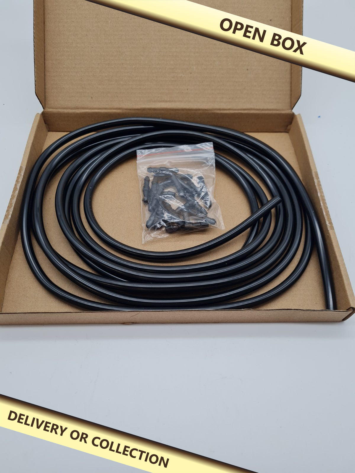 Car Windscreen Washer Hose Kit YE0069YWXA02 — photograph 1 — Open box; auction delivery information shown on image