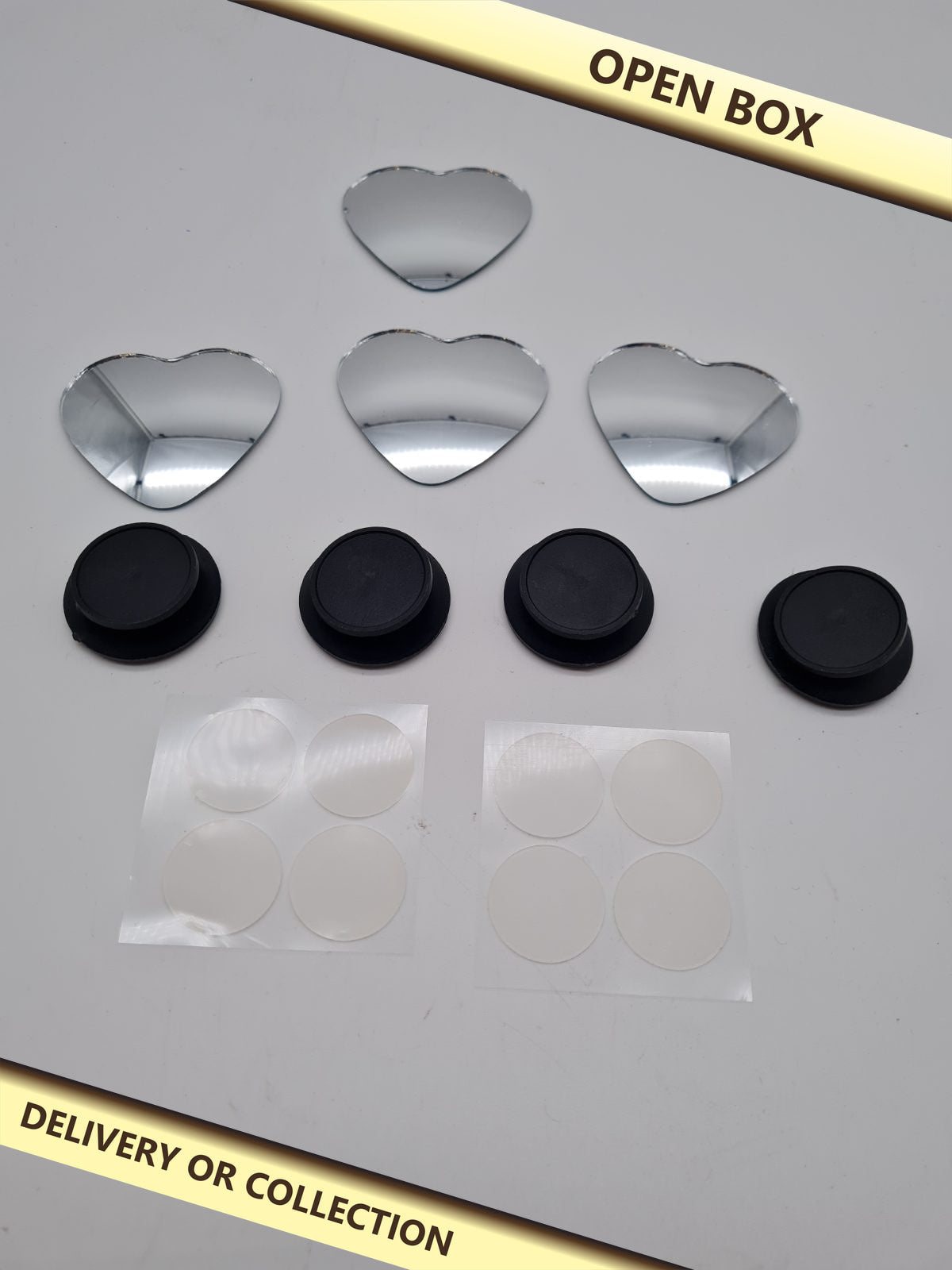 4-Piece Heart-Shaped Blind Spot Mirror Set — photograph 1 — Open box; auction delivery information shown on image