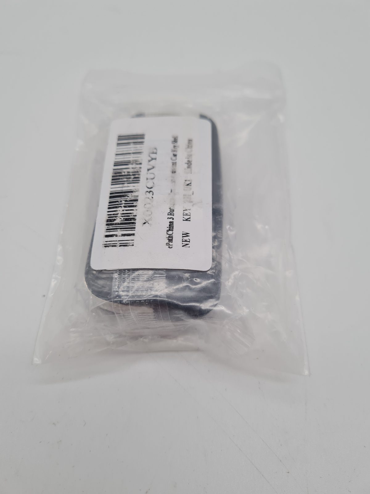3-Button Flip Car Key Fob — photograph 4