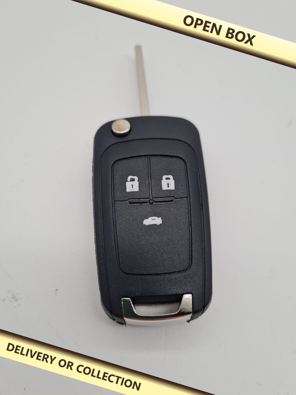 3-Button Flip Car Key Fob — photograph 1 — Open box; auction delivery information shown on image