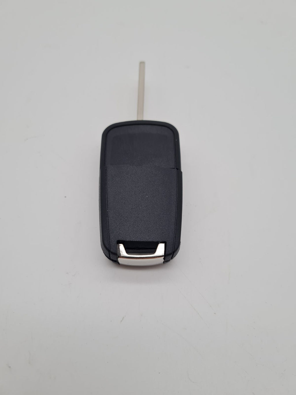 3-Button Flip Car Key Fob — photograph 2