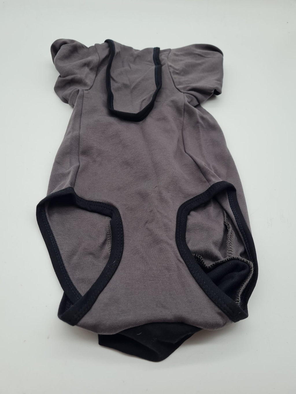 Dog bodysuit with zip fastening — photograph 1