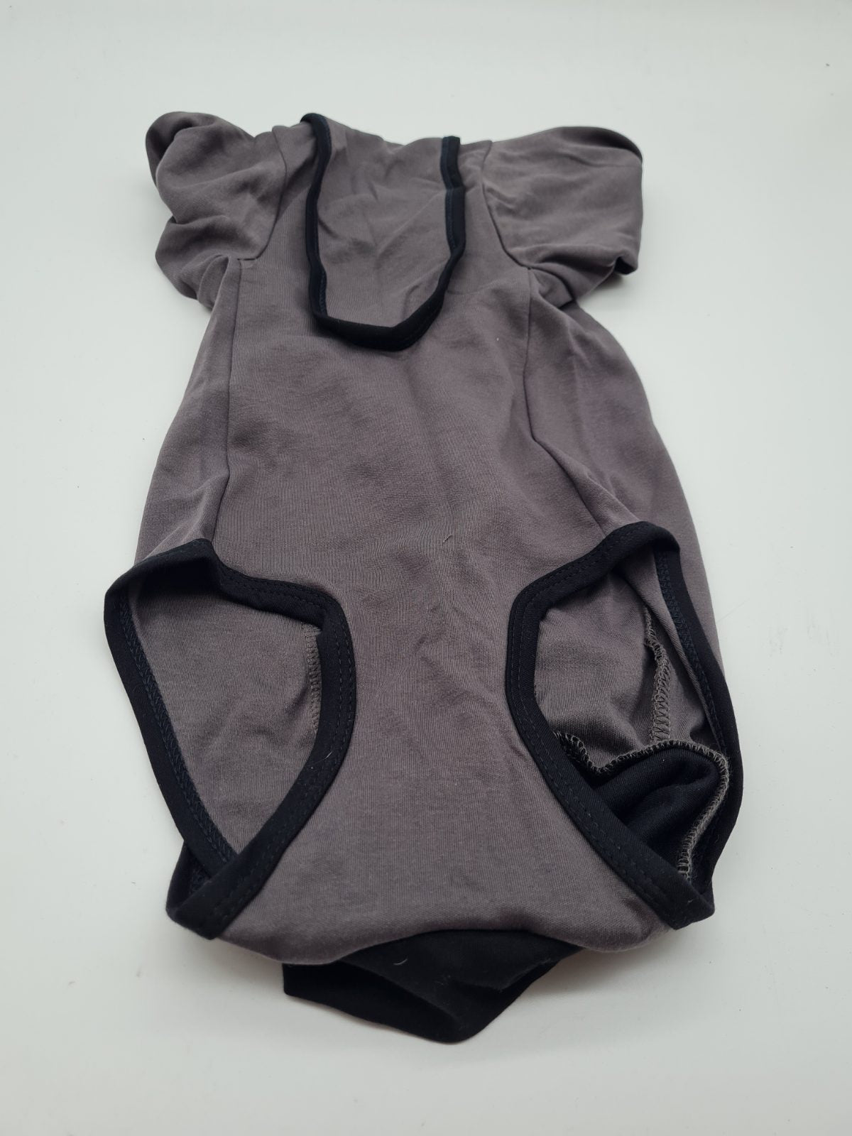Dog bodysuit with zip fastening — photograph 1