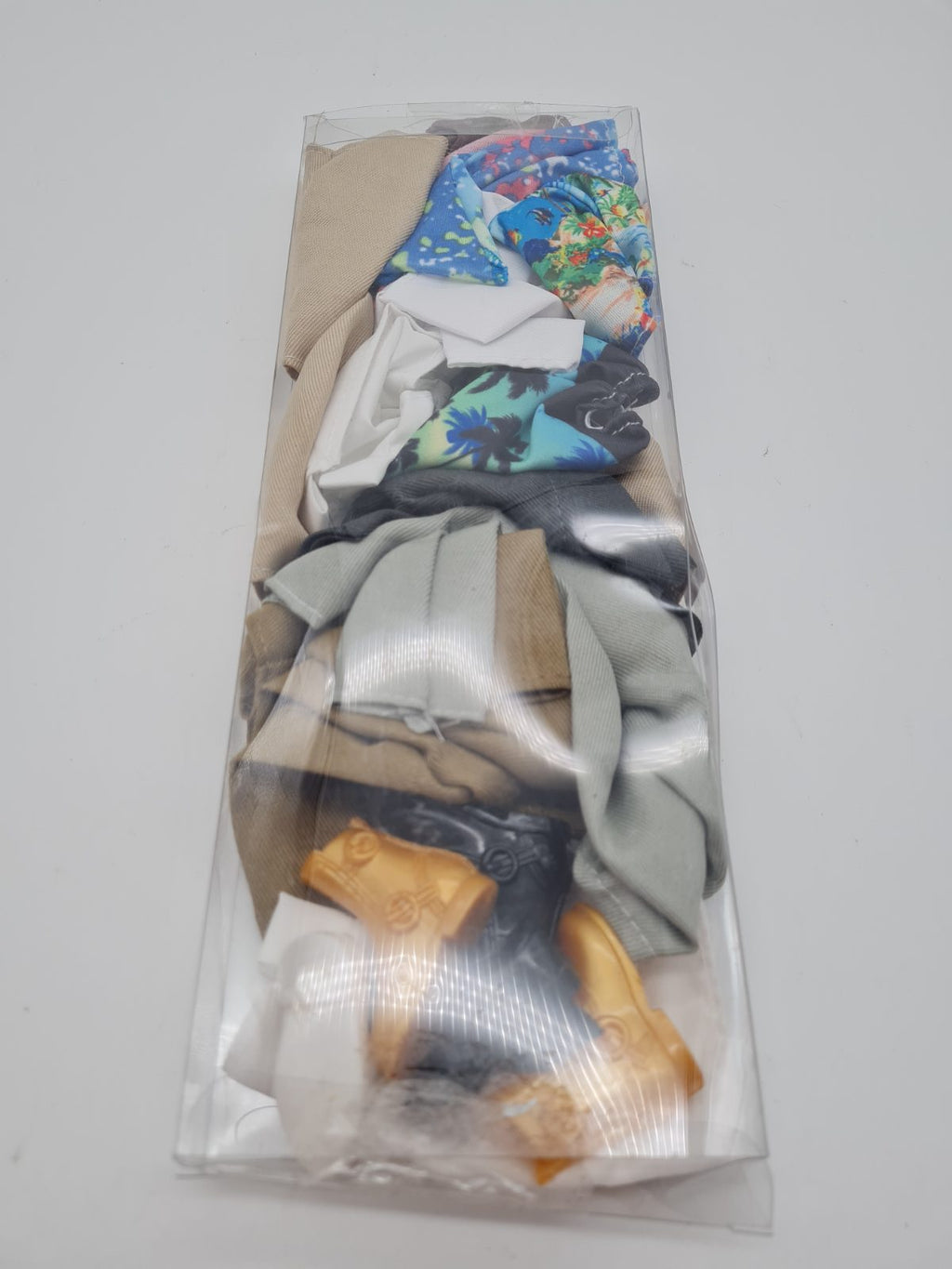 Doll Clothing and Footwear Assortment — photograph 2