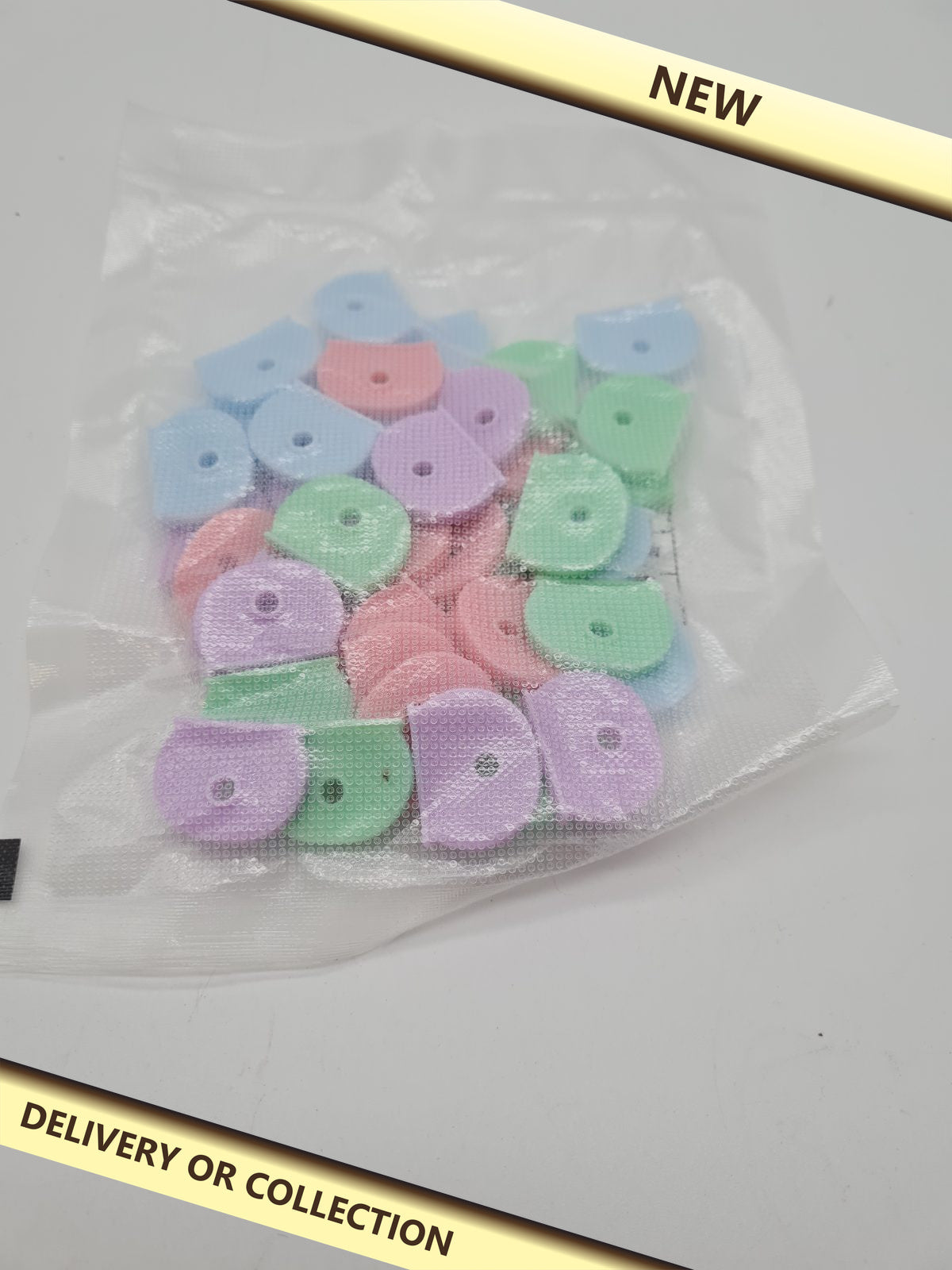 Reusable key identifier caps — photograph 1 — New; auction delivery information shown on image