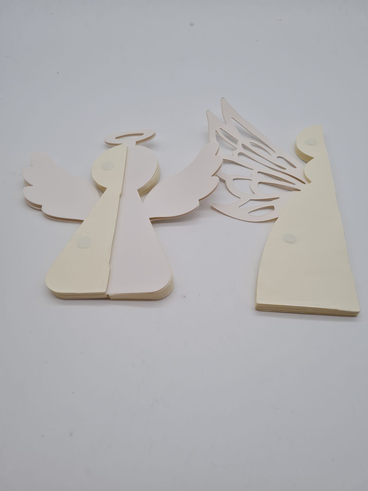 Set of 2 Honeycomb Angel Paper Decorations — photograph 1
