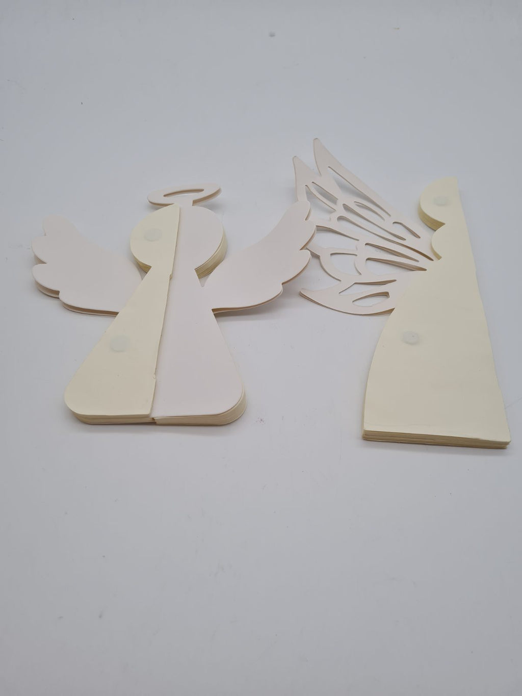 Set of 2 Honeycomb Angel Paper Decorations — photograph 1