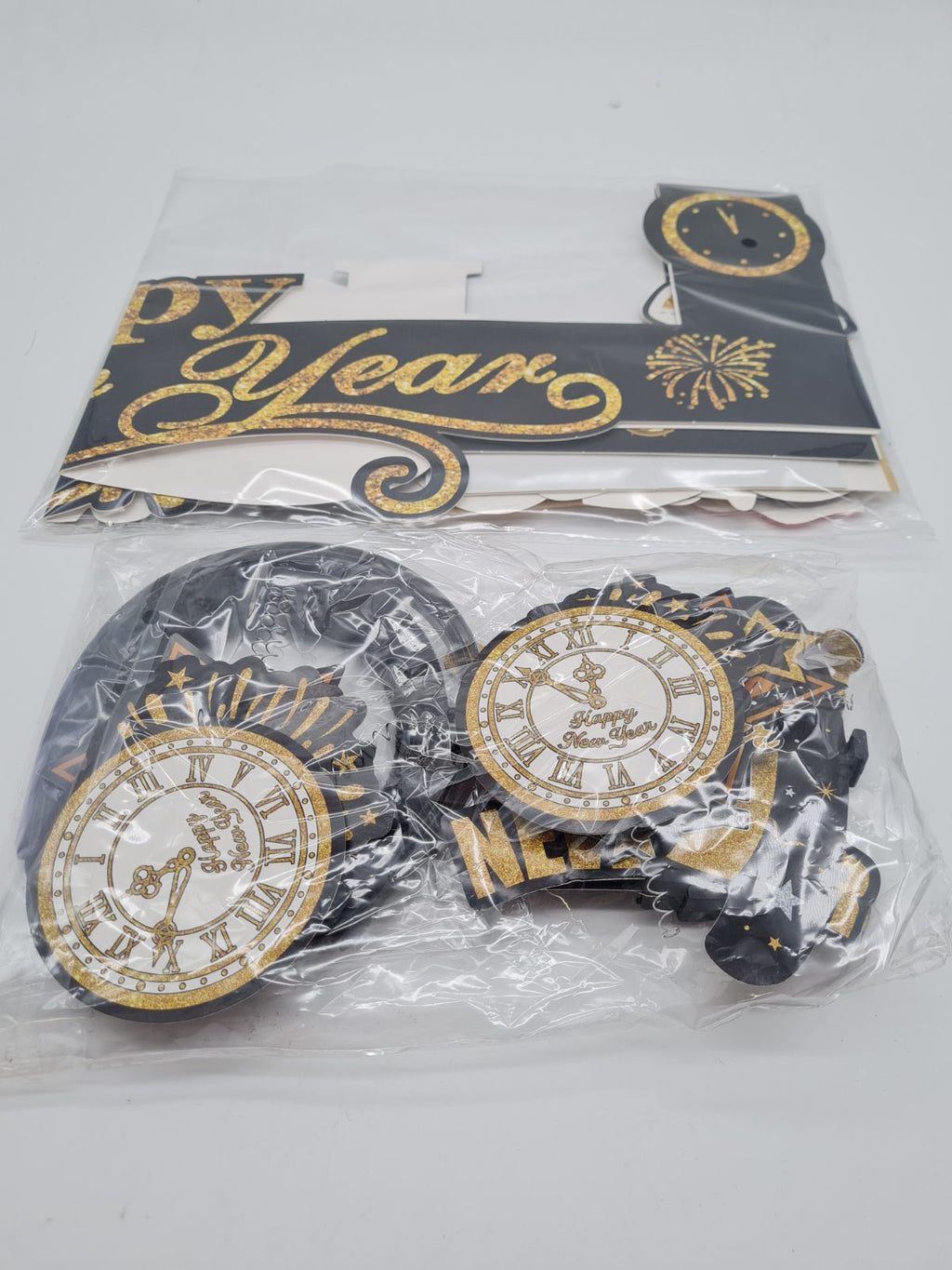 Happy New Year Photo Booth Prop Set — photograph 1