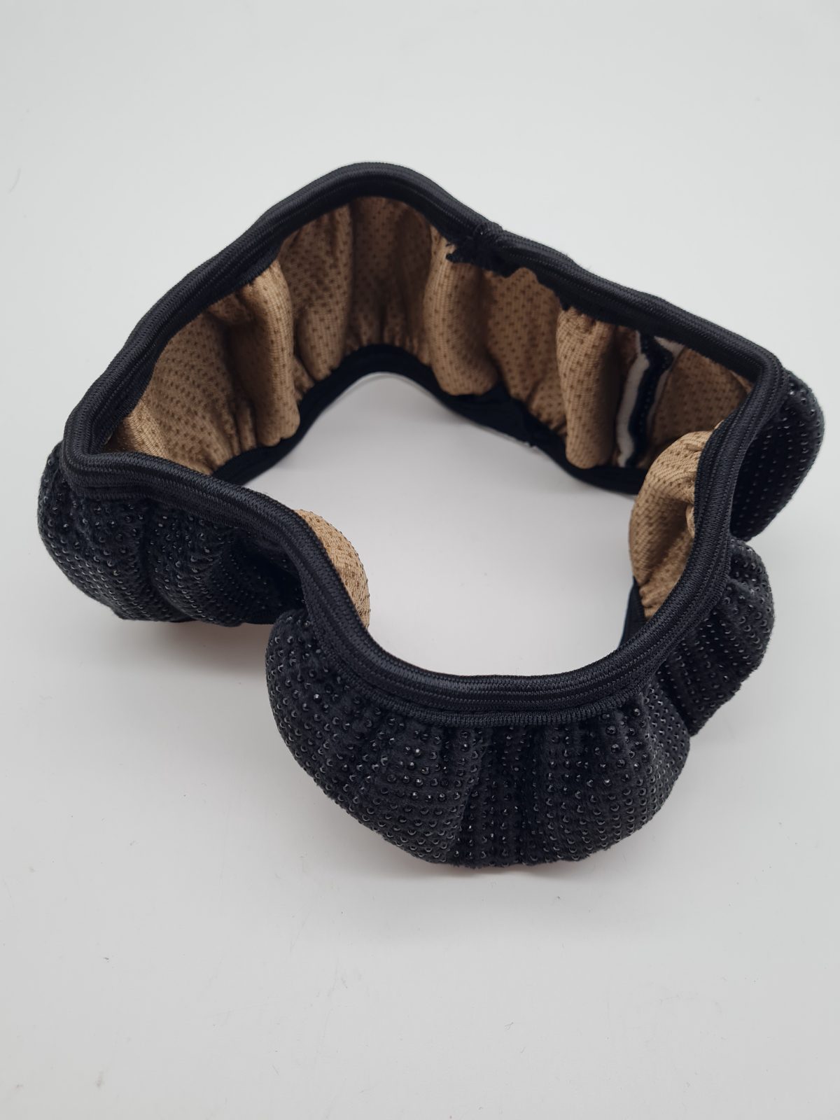 Padded waist support belt — photograph 2