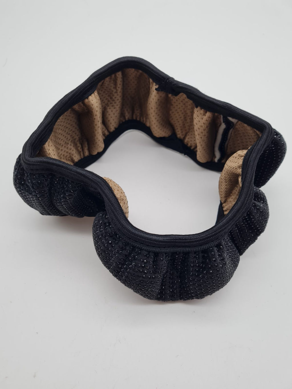 Padded waist support belt — photograph 2