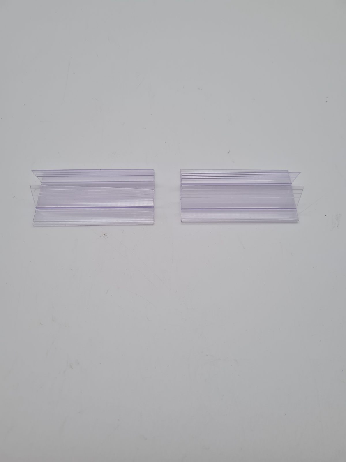 Bundle of plastic channel profiles — photograph 1