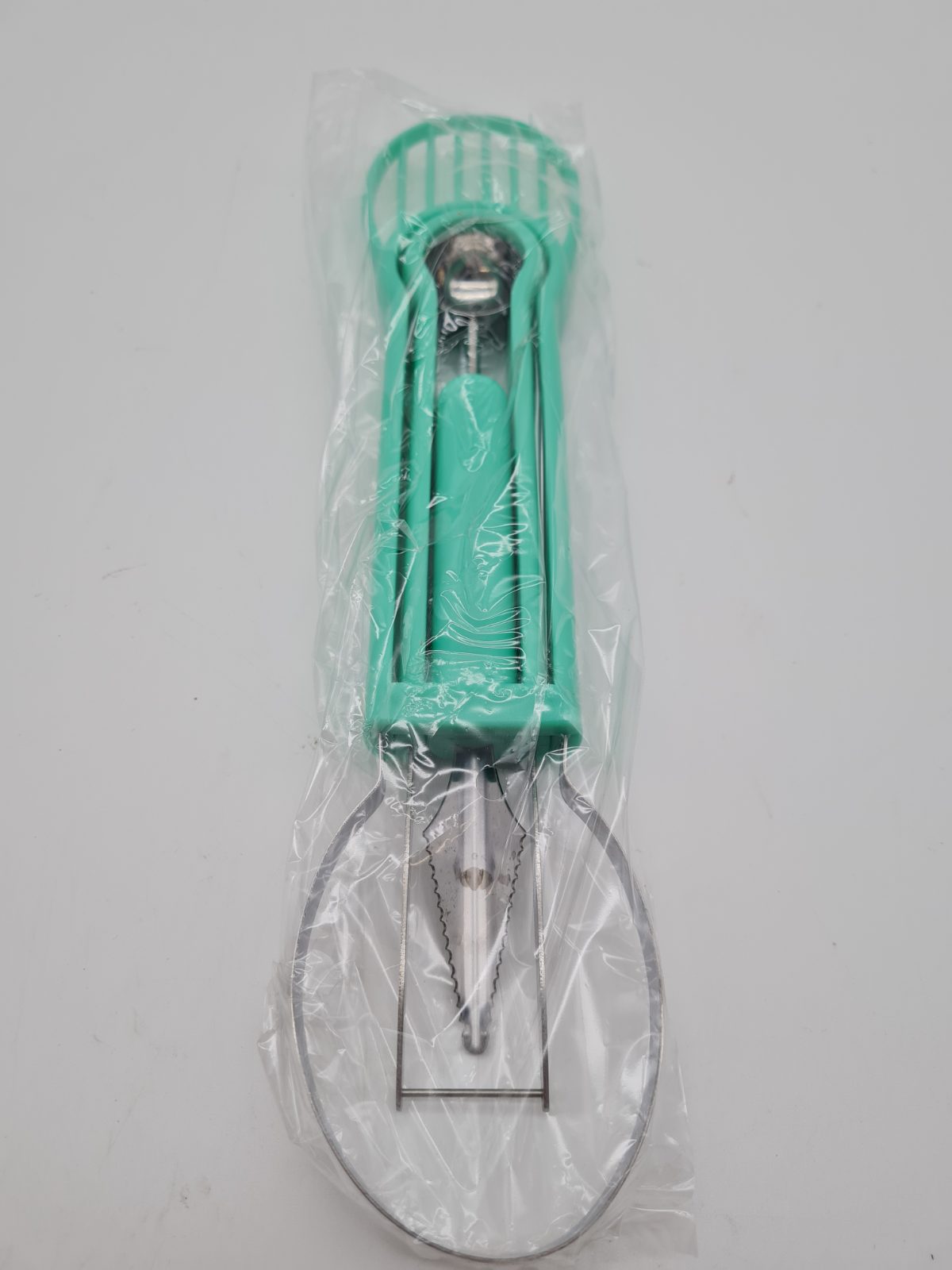 Watermelon Cutter and Slicer — photograph 2