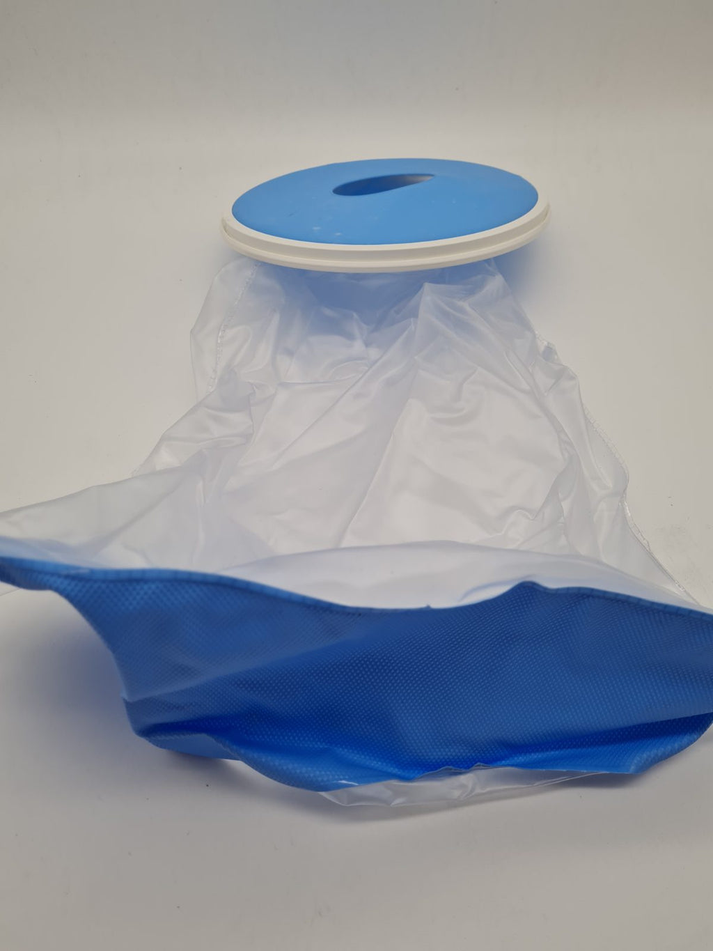 Waterproof limb cast and dressing protector — photograph 2