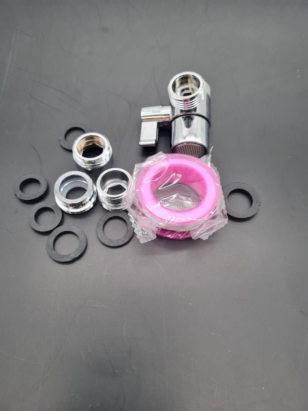 Tap Diverter Valve and Adapter Kit — photograph 1