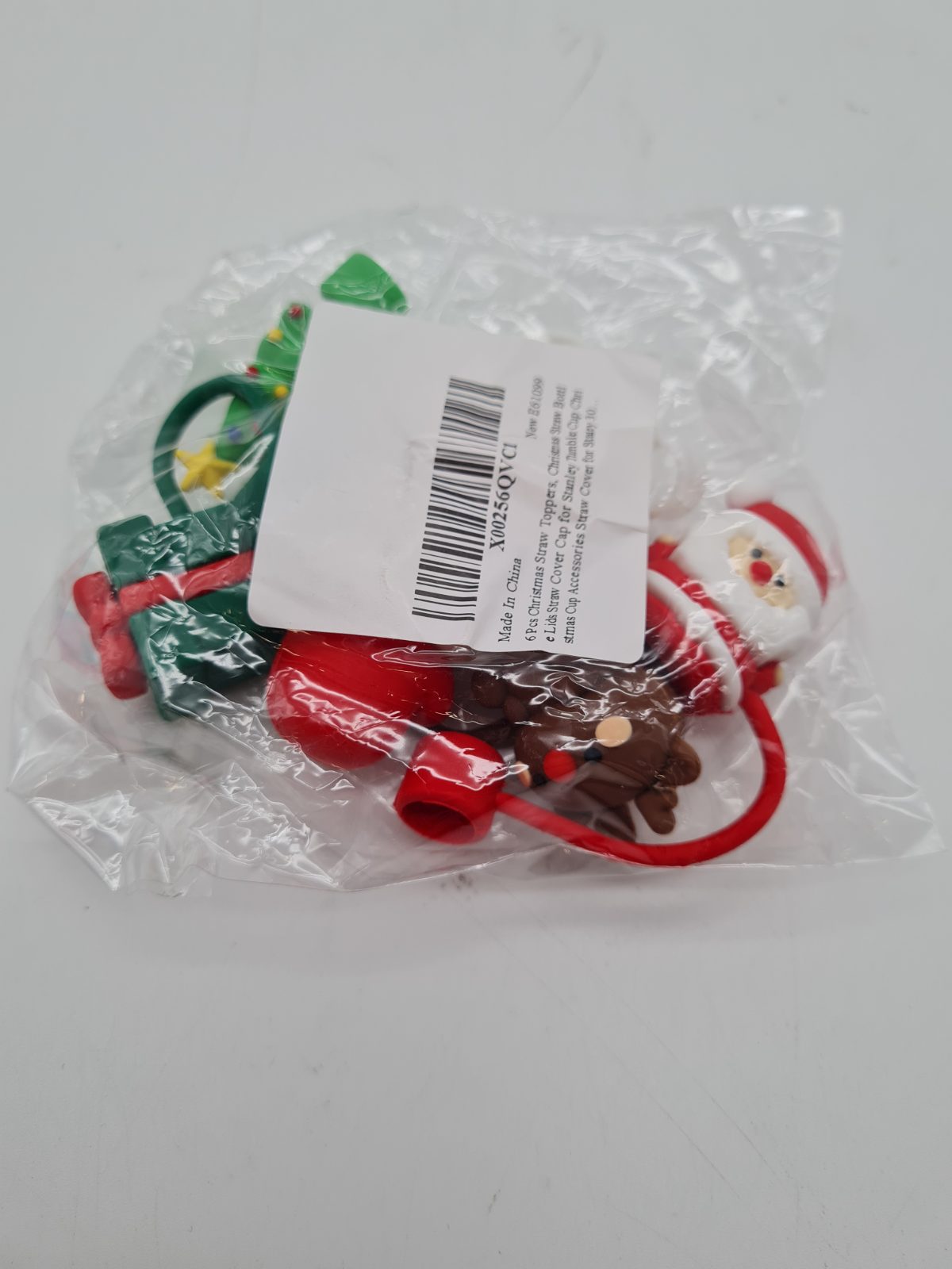 Set of 6 Christmas-Themed Straw Topper Caps — photograph 2