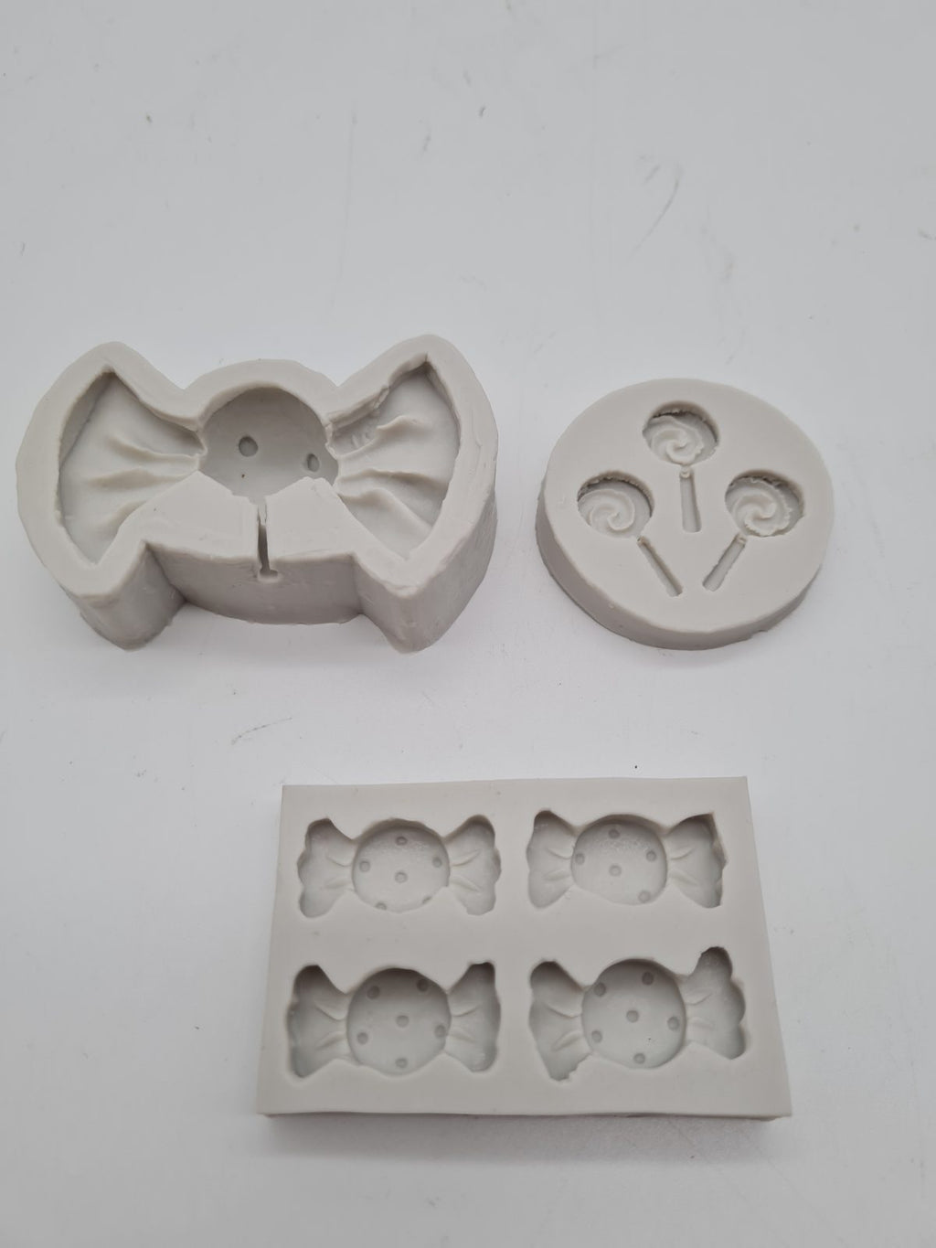 Fondant and Gum Paste Mould Set — photograph 1