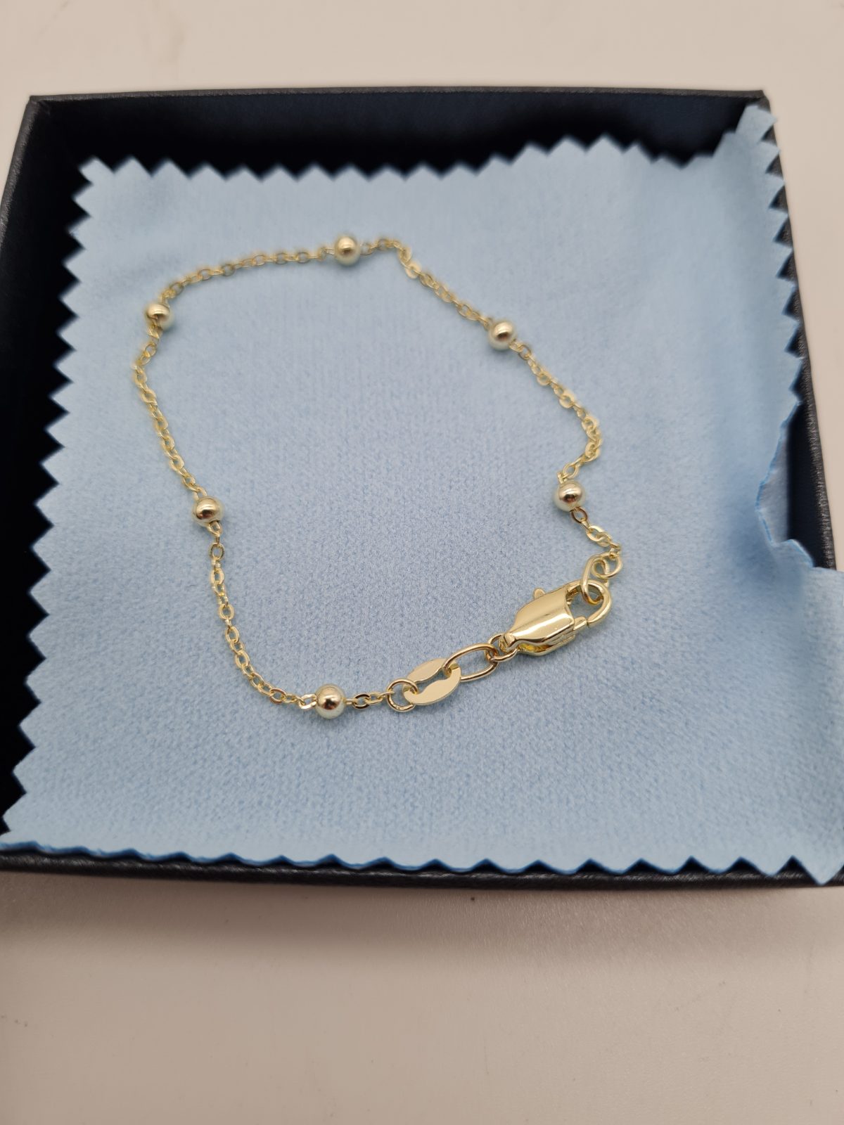 Beaded Chain Bracelet — photograph 1
