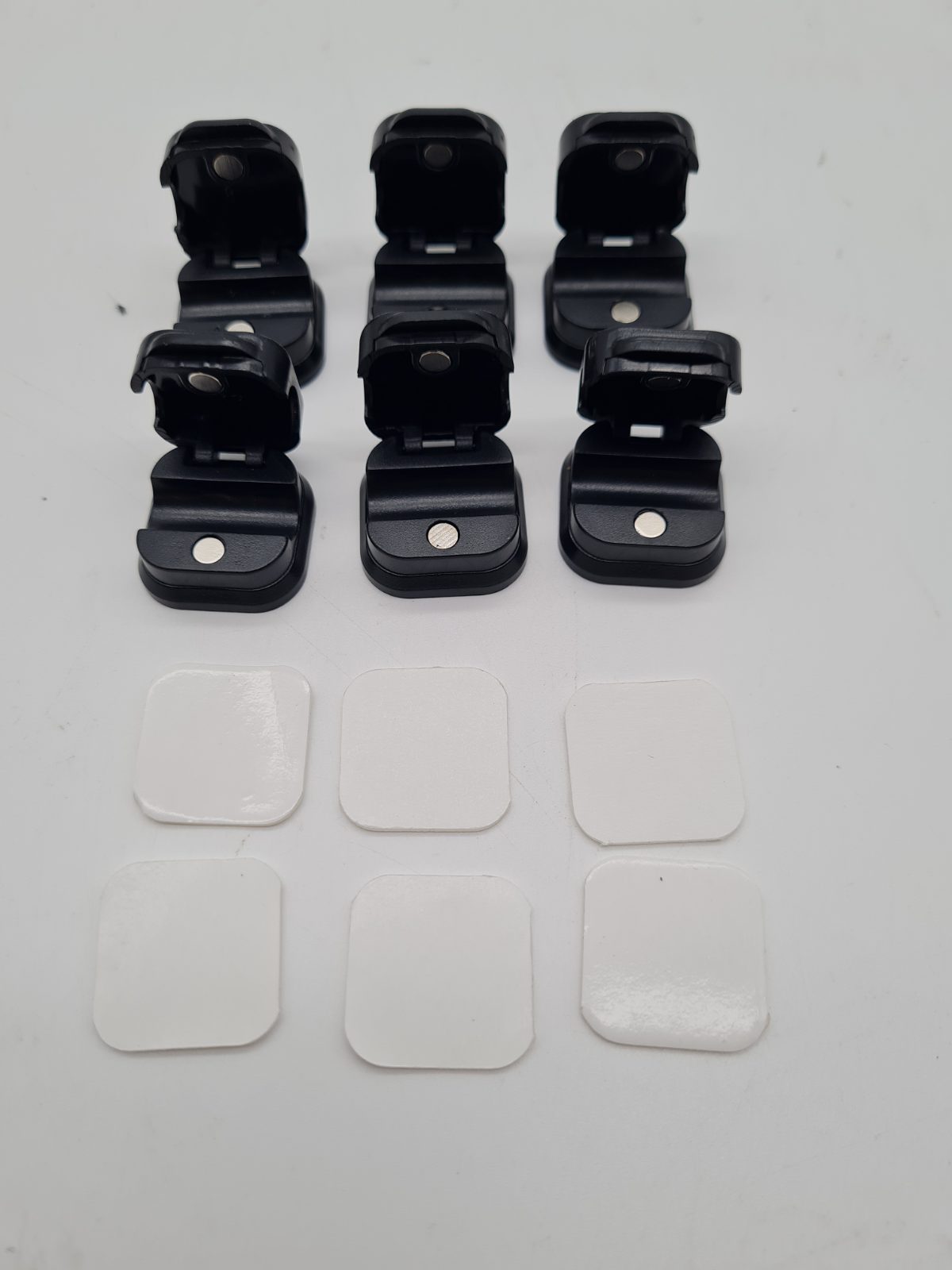 Set of 6 Magnetic Cable Clips — photograph 1