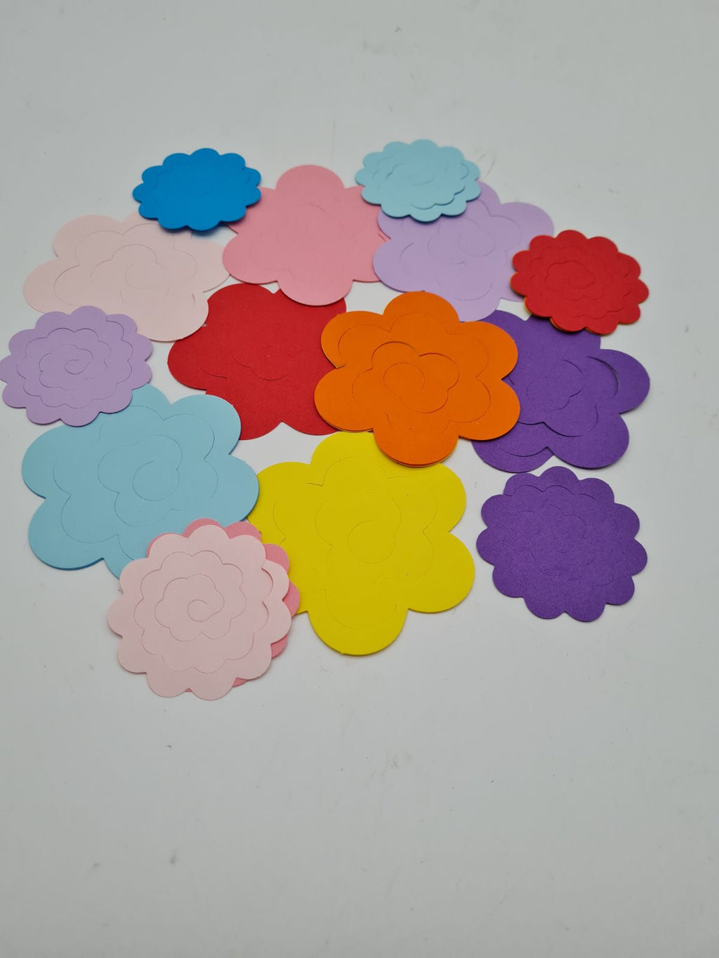 Paper Rose Craft Cut-Out Set M0220-DWW — photograph 1