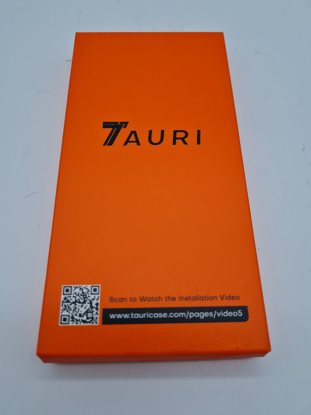 Magnetic Phone Case - TAURI — photograph 3