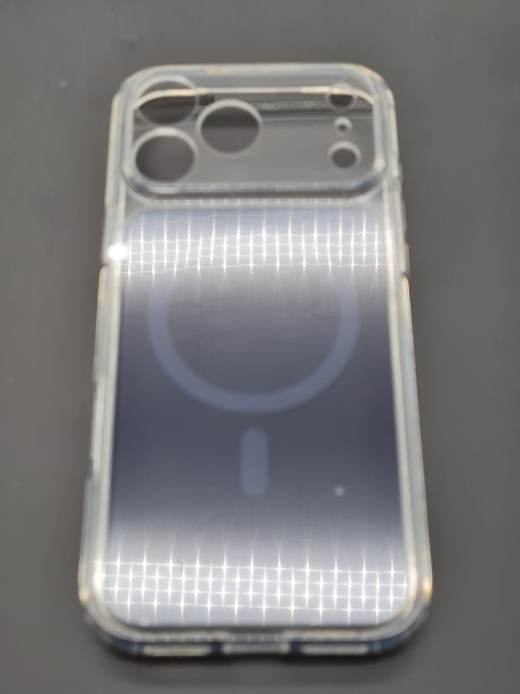 Magnetic Phone Case - TAURI — photograph 1