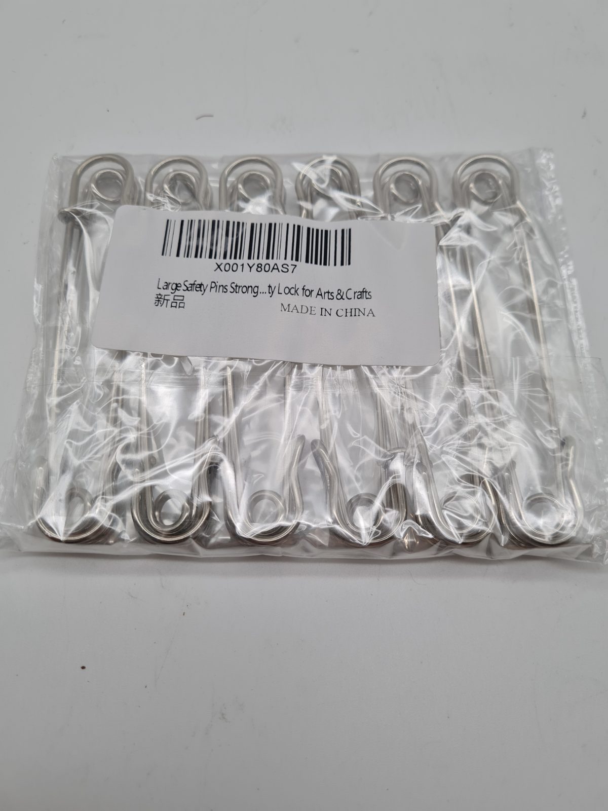 Set of 6 Large Safety Pins — photograph 3