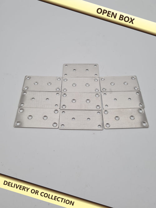 10-Piece Flat Straight Metal Joining Plate Set 80mm x 40mm — photograph 1 — Open box; auction delivery information shown on image