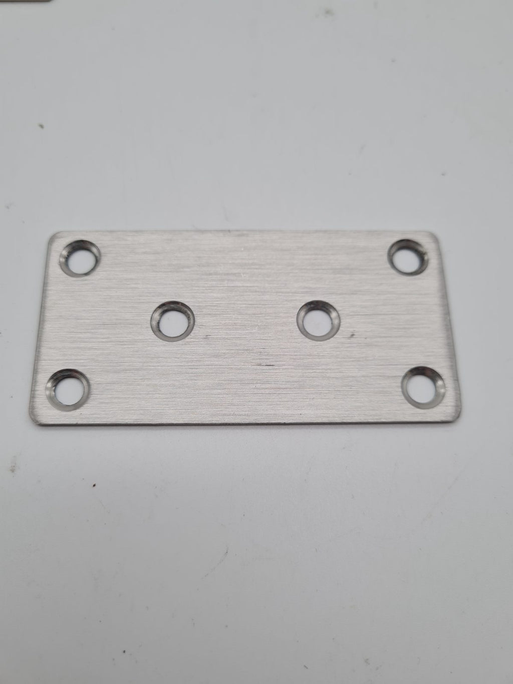 10-Piece Flat Straight Metal Joining Plate Set 80mm x 40mm — photograph 3