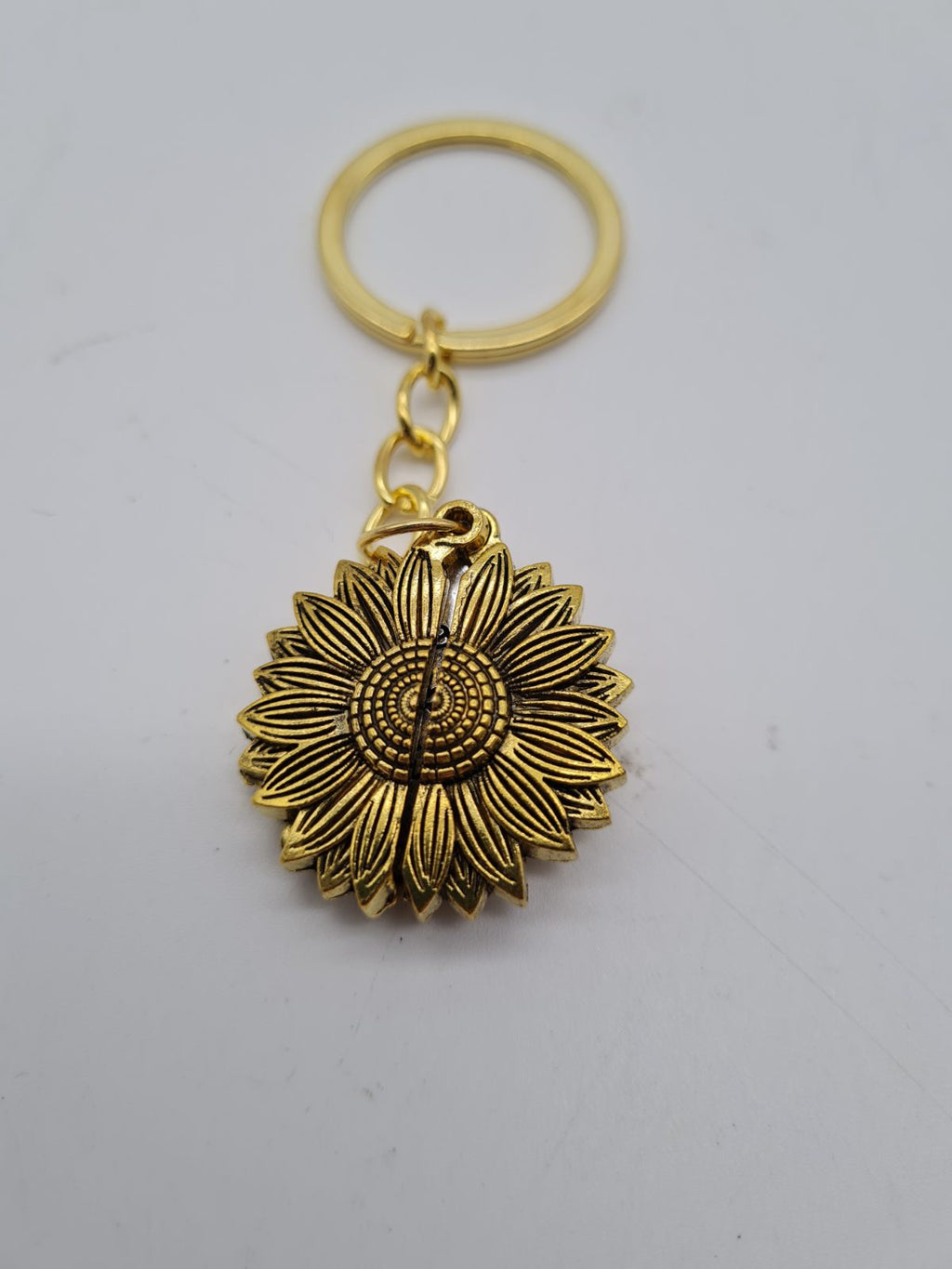 Sunflower Locket Keyring — photograph 2