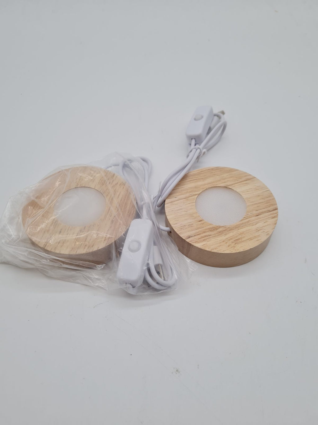 Pair of USB LED Puck Lights — photograph 2