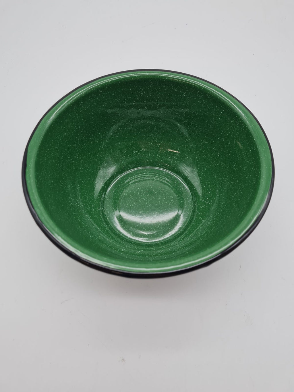 Enamel ramen bowl with strawberry design — photograph 2