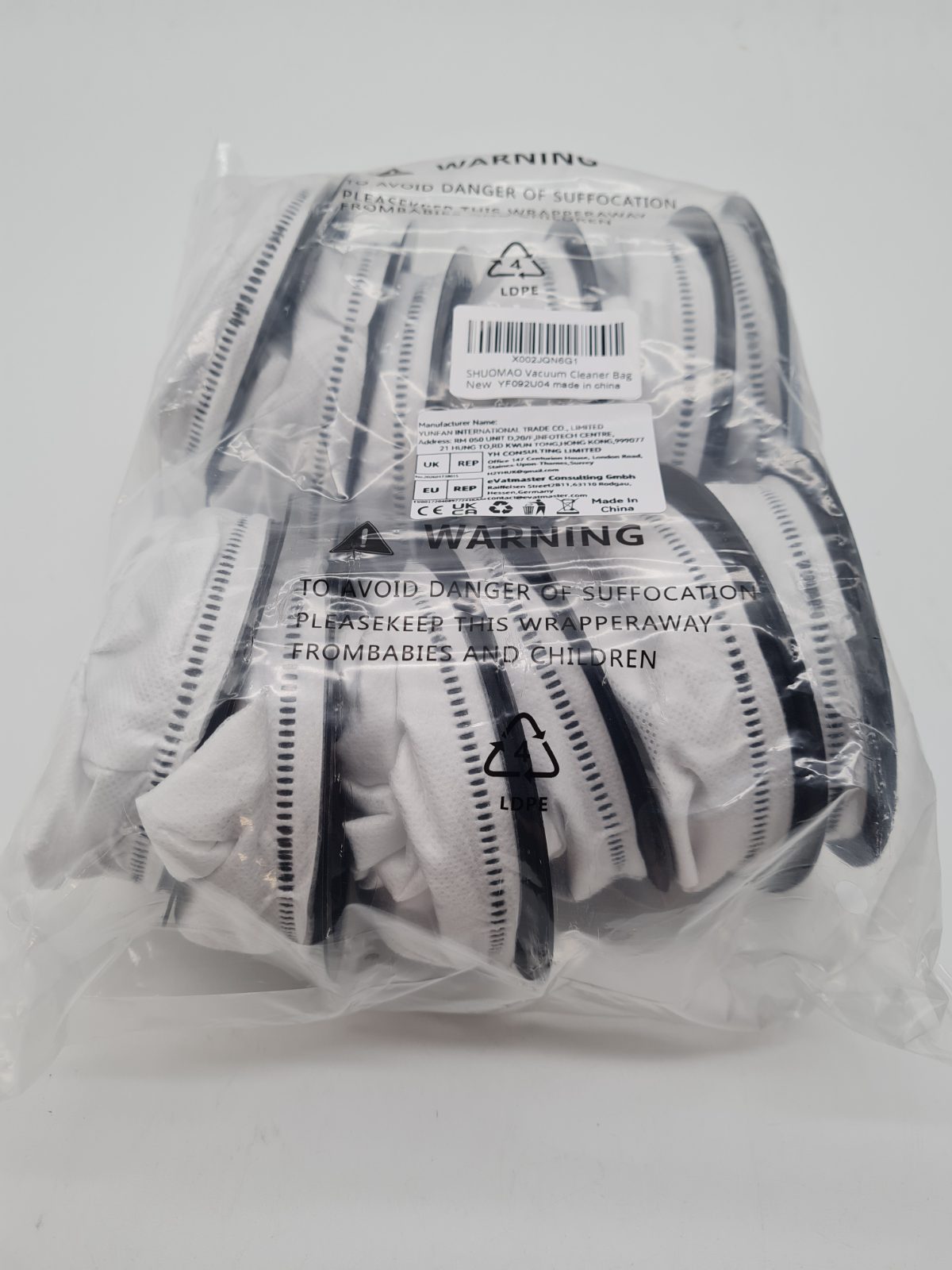 Pack of Vacuum Cleaner Bags YF092U04 — photograph 1