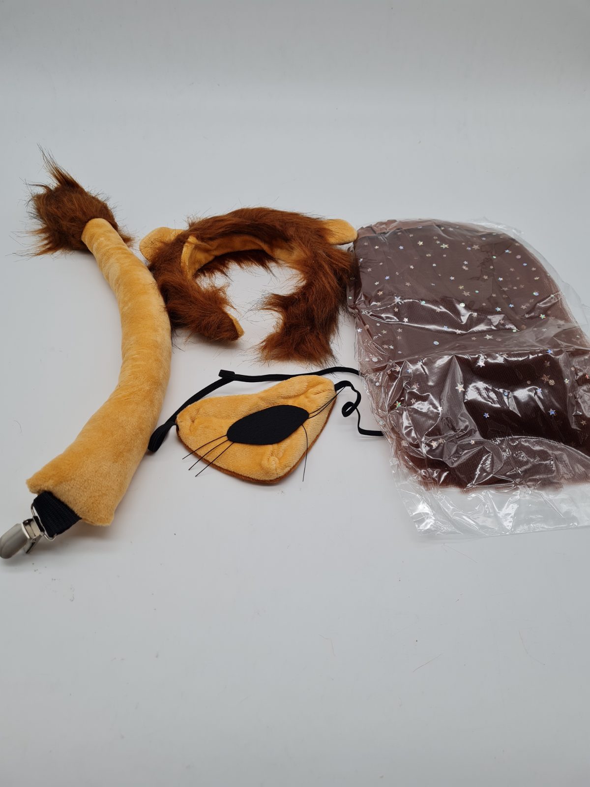Lion Fancy Dress Costume Accessory Set — photograph 2
