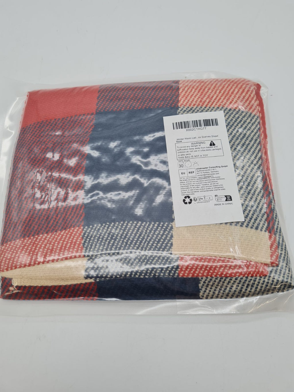 Checked Fringed Scarf — photograph 1