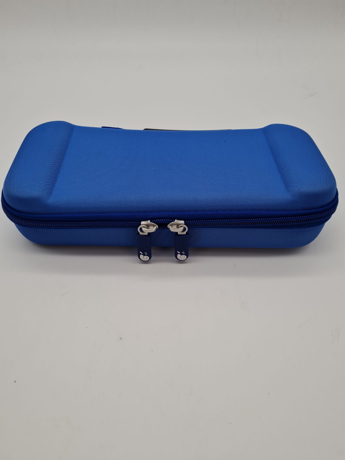 Blue Hard travel case for Nintendo Switch 2 controller — photograph 1