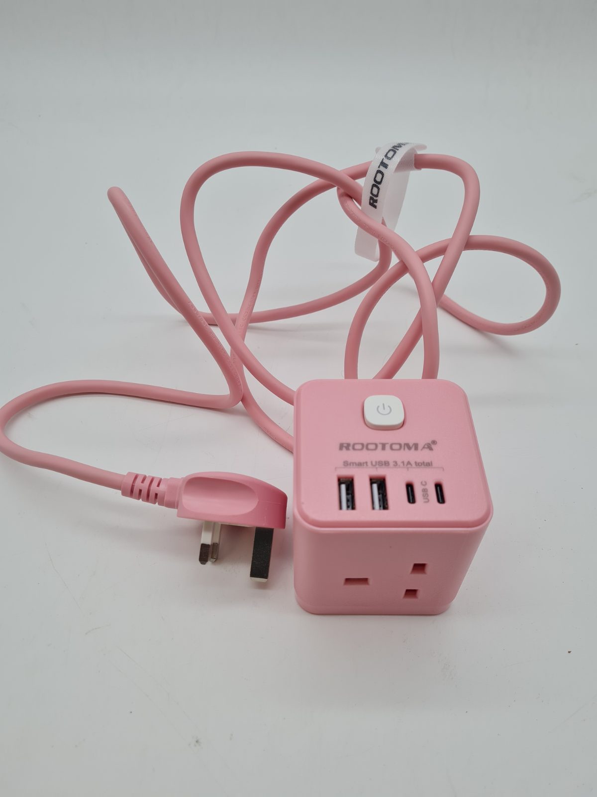 Mains Extension Lead with USB Ports GT - 626 — photograph 1