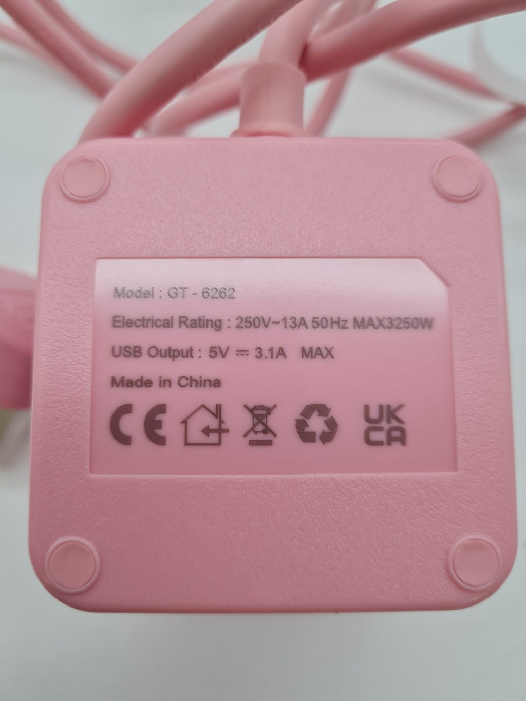 Mains Extension Lead with USB Ports GT - 626 — photograph 3