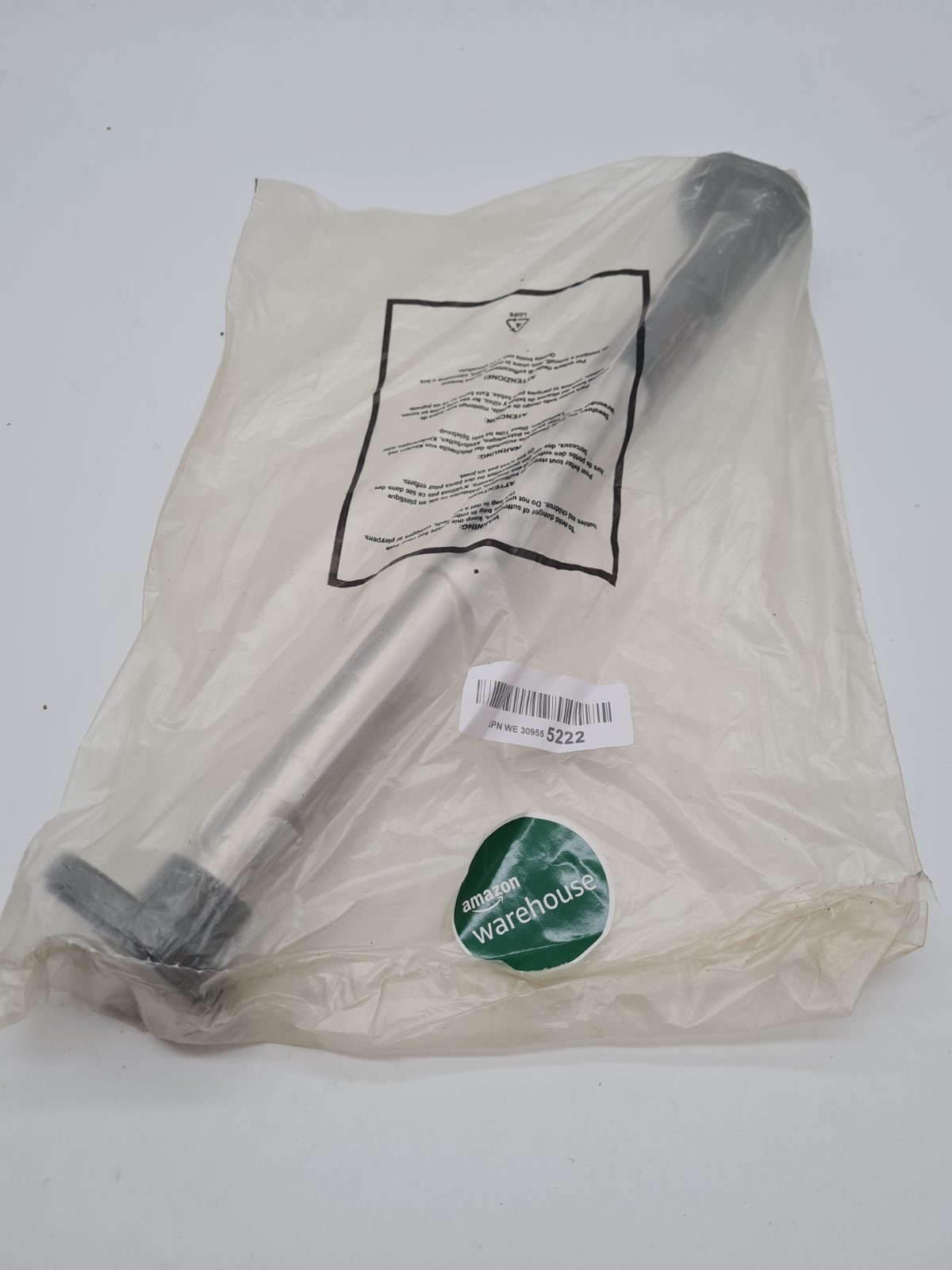 Adjustable Telescopic Tension Rod — photograph 3