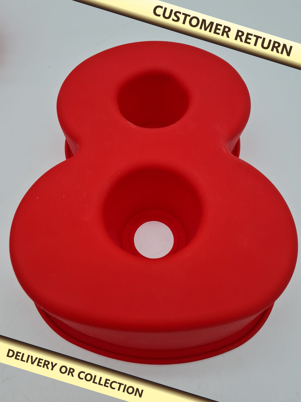 Silicone number cake moulds — photograph 1 — Customer return; auction delivery information shown on image