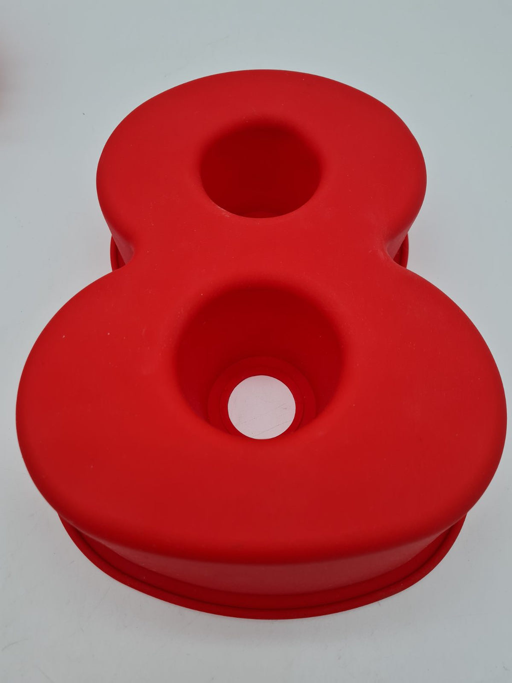 Silicone number cake moulds — photograph 1
