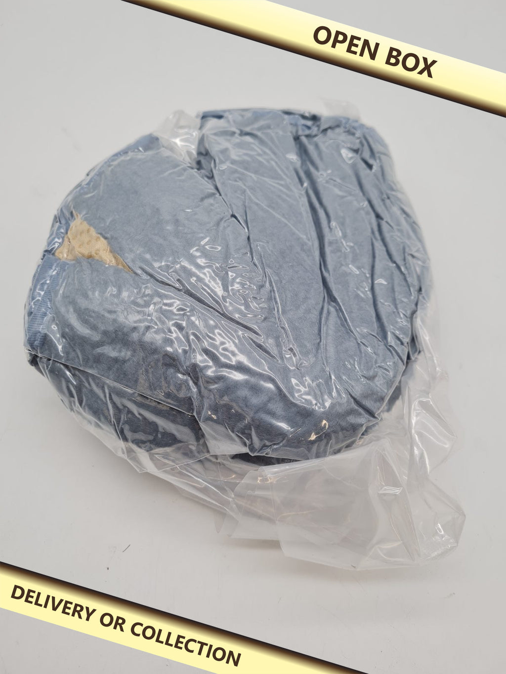 2 pack fleece Pet Mat — photograph 1 — Open box; auction delivery information shown on image