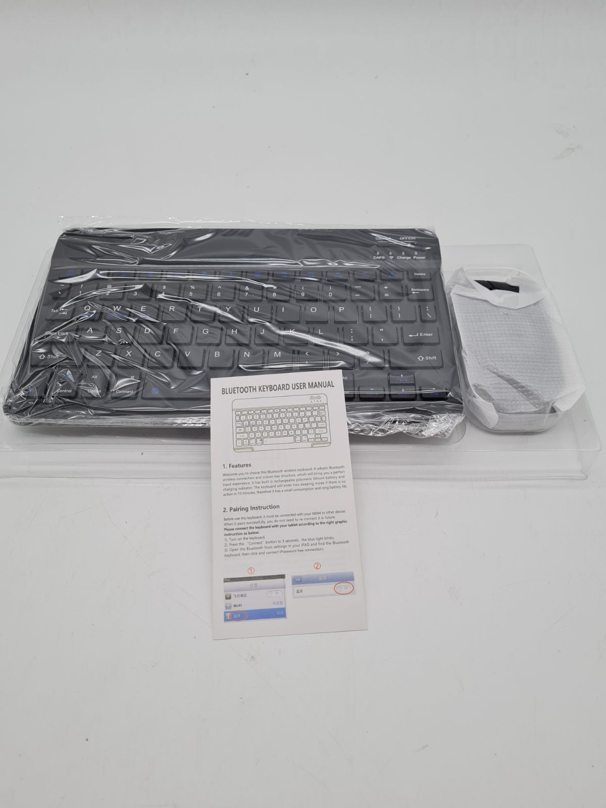 Bluetooth Keyboard and Mouse Kit â€” photograph 2